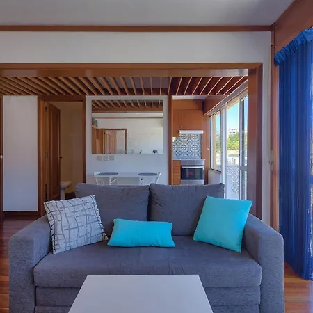 Floor 805 Apartman *