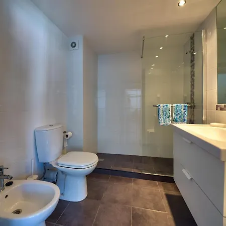 Floor 805 * Funchal (Madeira)