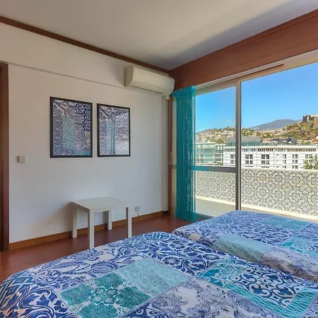 Floor 805 דירה פונשל